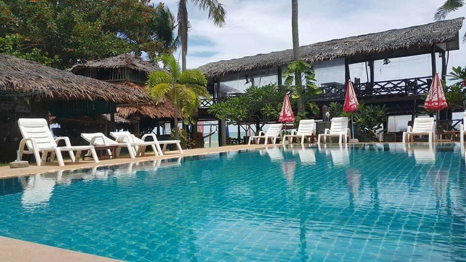 Moonwalk Lanta Resort Ко-Ланта Экстерьер фото